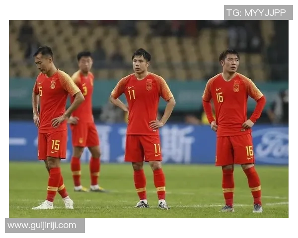中国足球惨败日本队五球失利引发球迷热议与反思